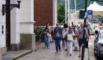 Bang_slektstreff_Drammen_010826_01_-_foto_Espen_S._Alm_kompr